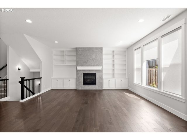 16706 Nw CROSSVINE St, Portland, OR 97229