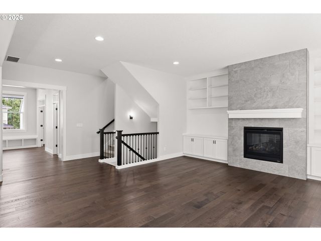 16706 Nw CROSSVINE St, Portland, OR 97229