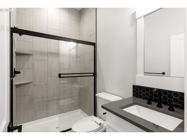 16706 Nw CROSSVINE St, Portland, OR 97229