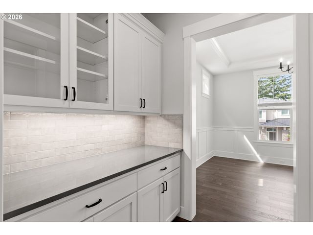 16706 Nw CROSSVINE St, Portland, OR 97229