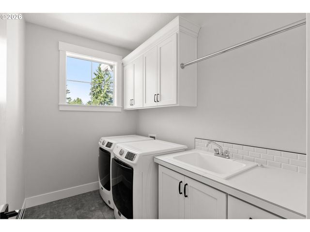 16706 Nw CROSSVINE St, Portland, OR 97229