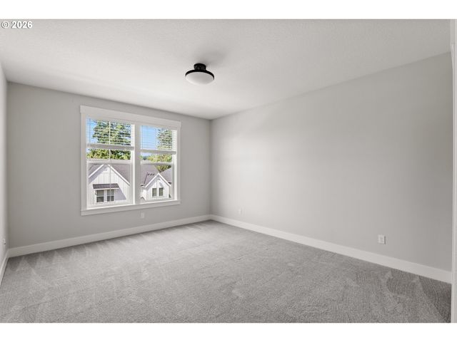 16706 Nw CROSSVINE St, Portland, OR 97229