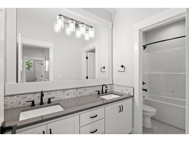 16706 Nw CROSSVINE St, Portland, OR 97229