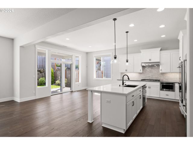 16706 Nw CROSSVINE St, Portland, OR 97229