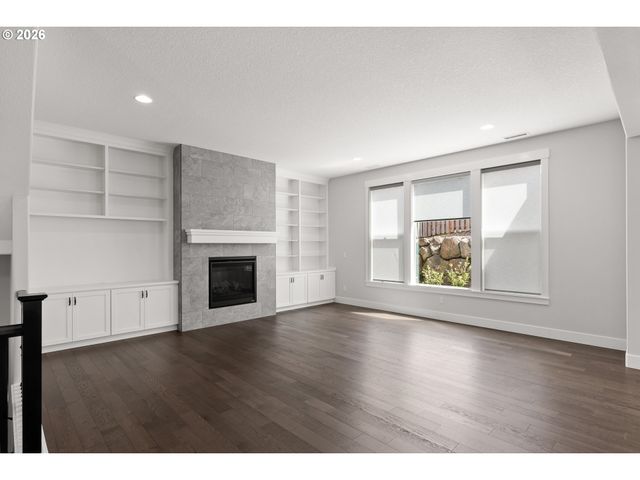 16706 Nw CROSSVINE St, Portland, OR 97229