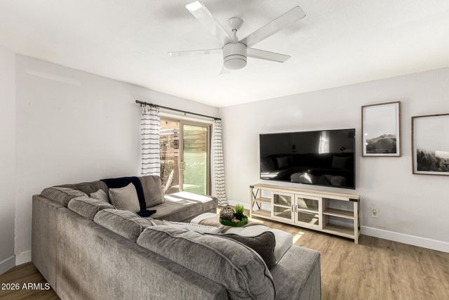 2040 S LONGMORE -- 72, Mesa, AZ 85202