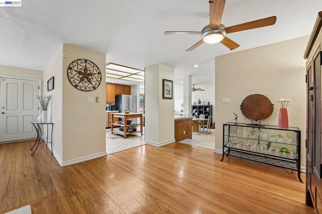 301 Joan Vista St, El Sobrante, CA 94803