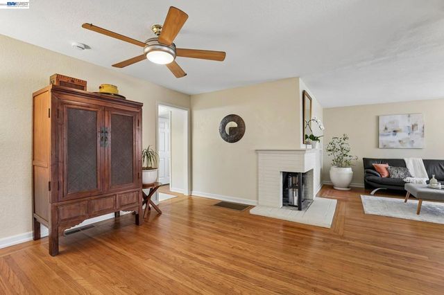 301 Joan Vista St, El Sobrante, CA 94803