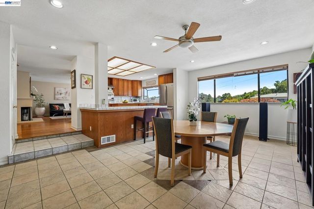 301 Joan Vista St, El Sobrante, CA 94803
