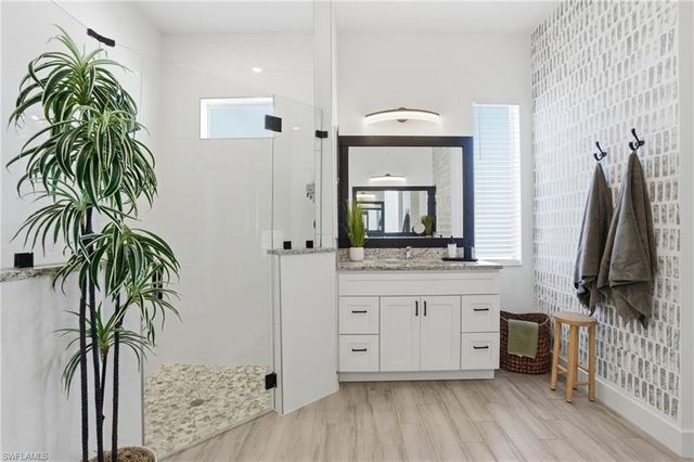 4635 NW 32nd ST, Cape Coral, FL 33993