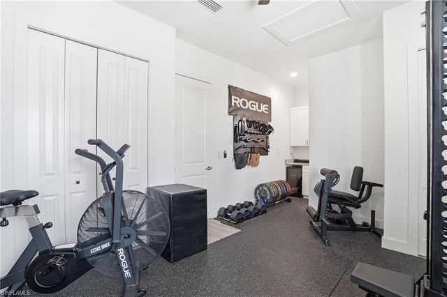 4635 NW 32nd ST, Cape Coral, FL 33993