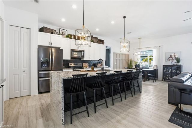 4635 NW 32nd ST, Cape Coral, FL 33993