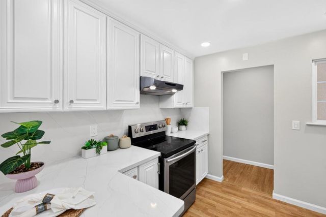 819 Flin Way, Sunnyvale, CA 94087