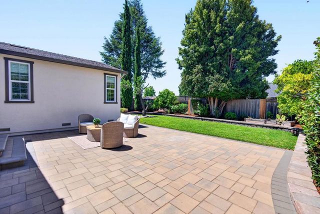 819 Flin Way, Sunnyvale, CA 94087