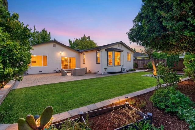 819 Flin Way, Sunnyvale, CA 94087