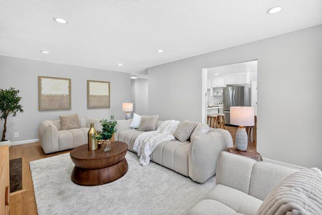 819 Flin Way, Sunnyvale, CA 94087