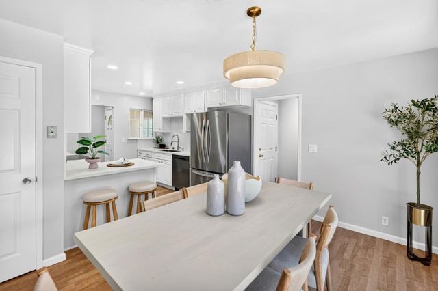 819 Flin Way, Sunnyvale, CA 94087