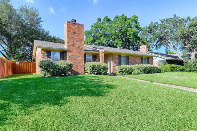 2006 E Collins Boulevard, Richardson, TX 75081