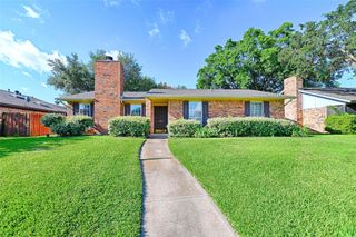 2006 E Collins Boulevard, Richardson, TX 75081