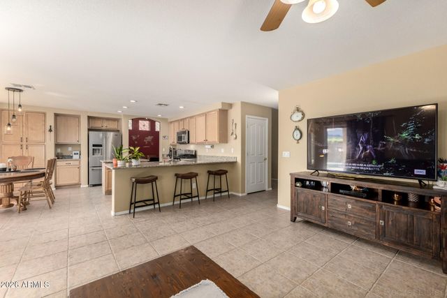 1163 E DEVON Drive, Gilbert, AZ 85296