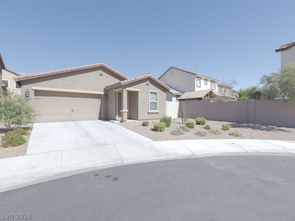 626 Abrazar Avenue, North Las Vegas, NV 89081 — photo 4