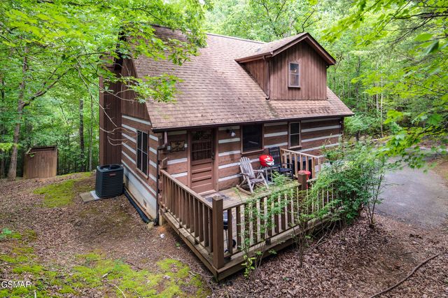 2345 Courtney Lane, Sevierville, TN 37876