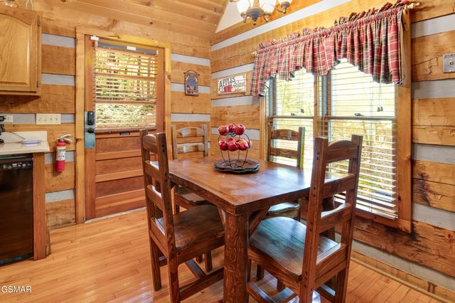 2345 Courtney Lane, Sevierville, TN 37876