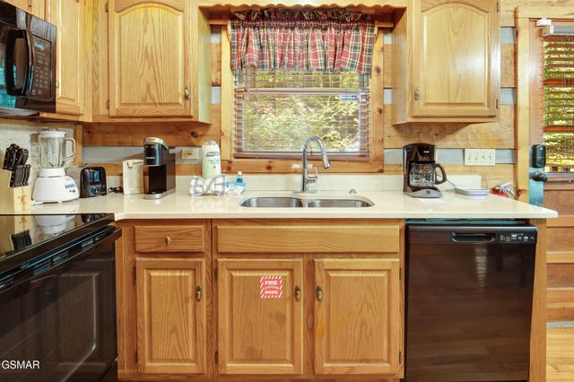 2345 Courtney Lane, Sevierville, TN 37876