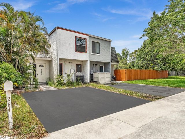 264 Sunshine Drive, Coconut Creek, FL 33066