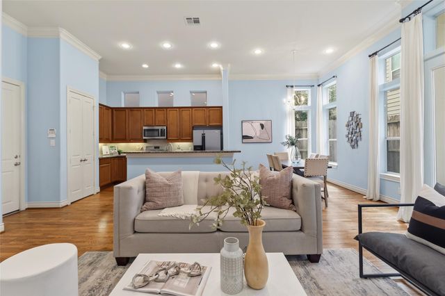 2823 Sherwin Street, Houston, TX 77007
