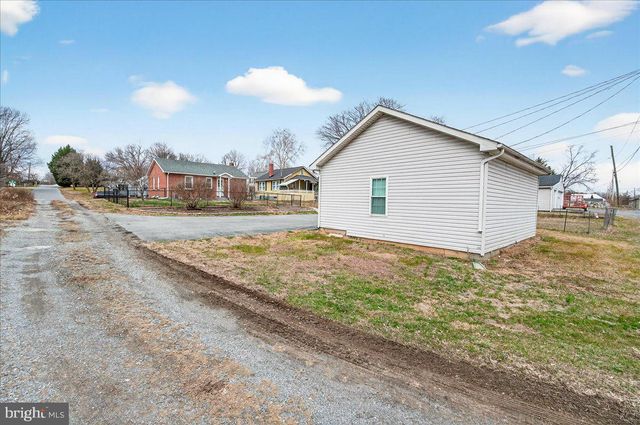 1032 ROSE HILL AVE, Hagerstown, MD 21740