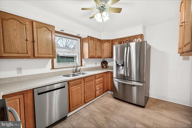 1032 ROSE HILL AVE, Hagerstown, MD 21740