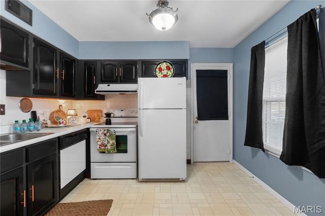 1673 Mayenne Court D, St Louis, MO 63125