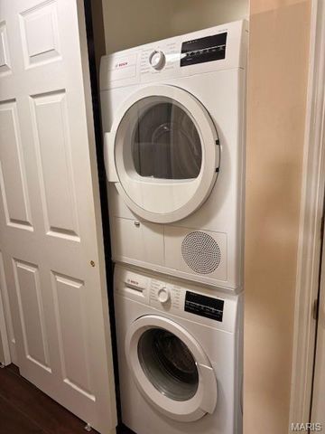 1673 Mayenne Court D, St Louis, MO 63125