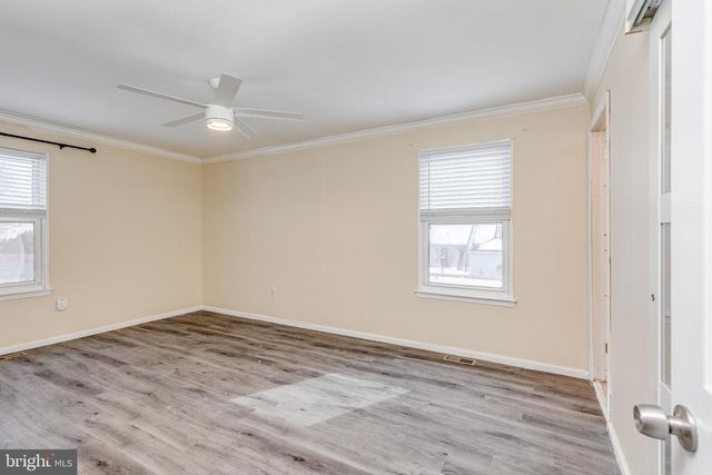 45 STRATFORD LN, Mount Laurel, NJ 08054