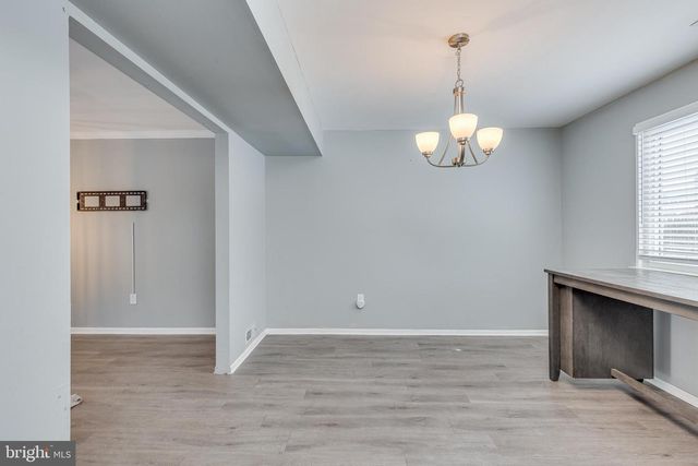 45 STRATFORD LN, Mount Laurel, NJ 08054