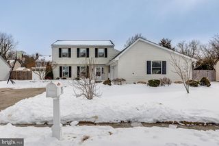 45 STRATFORD LN, Mount Laurel, NJ 08054