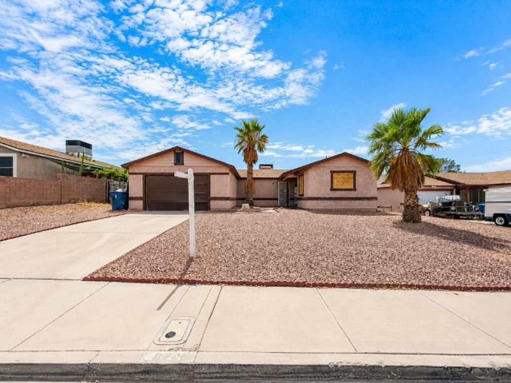 6741 Solaron Avenue, Las Vegas, NV 89156 — exterior