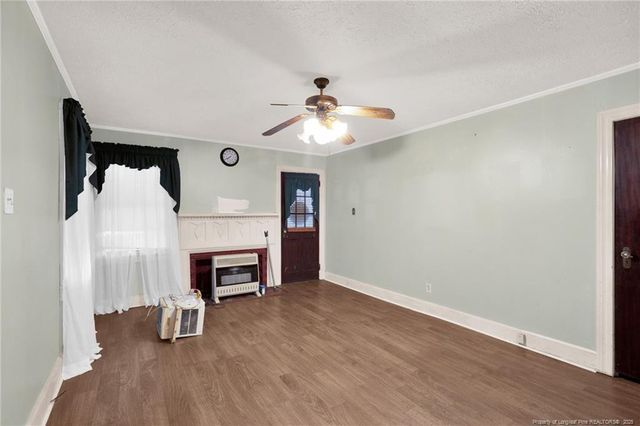 1591 S Creek Road, Orrum, NC 28369