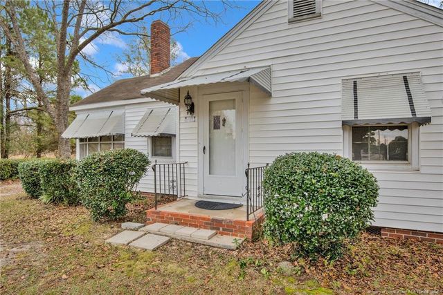 1591 S Creek Road, Orrum, NC 28369