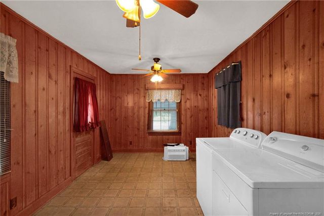 1591 S Creek Road, Orrum, NC 28369