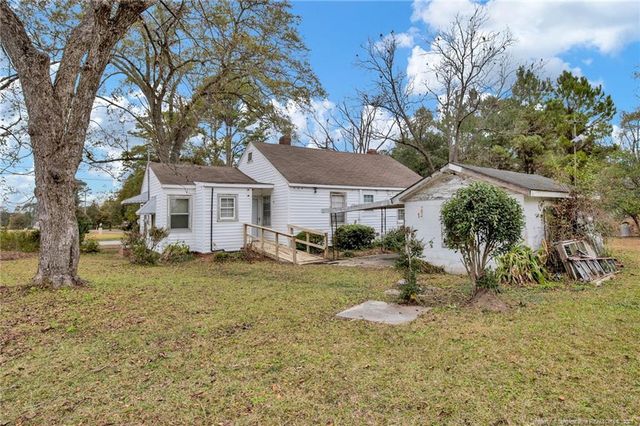 1591 S Creek Road, Orrum, NC 28369