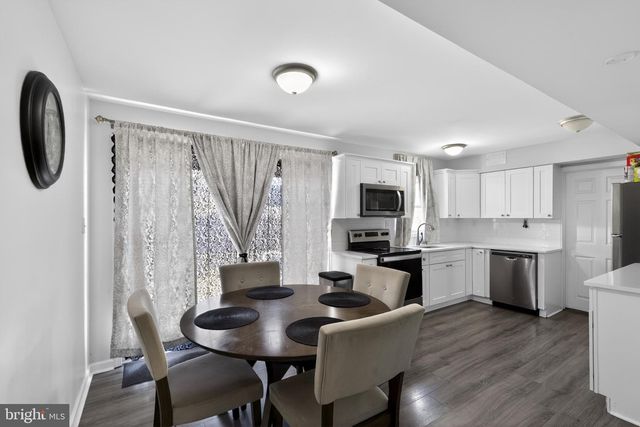 14 GARDENBROOK LN, Willingboro, NJ 08046
