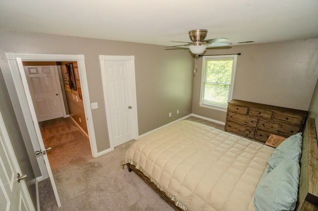 242 Lake Terrace Dr, Hendersonville, TN 37075