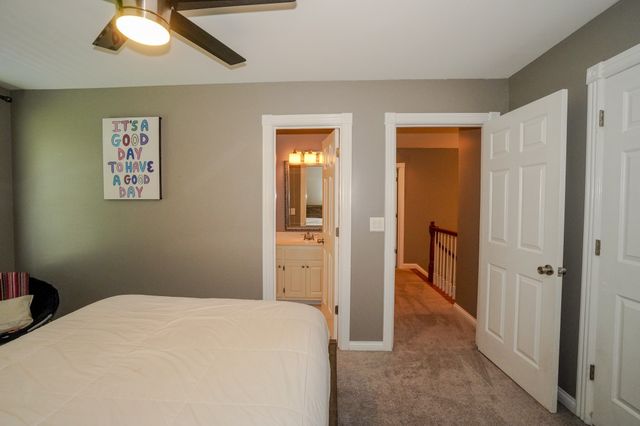 242 Lake Terrace Dr, Hendersonville, TN 37075