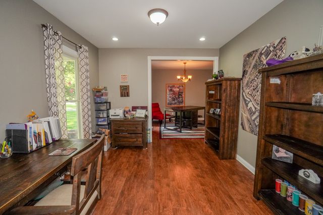 242 Lake Terrace Dr, Hendersonville, TN 37075