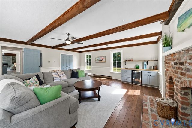 20010 River Rd, Chesterfield, VA 23838