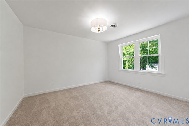20010 River Rd, Chesterfield, VA 23838