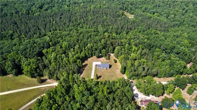 20010 River Rd, Chesterfield, VA 23838