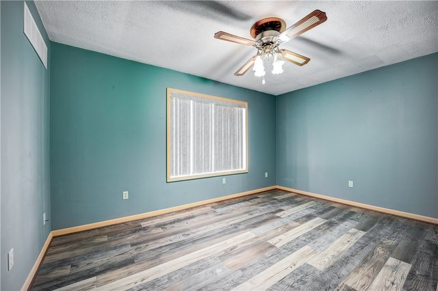 5504 Hilltop Road, Van Buren, AR 72956